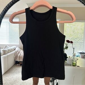 Lululemon Size 4 Black Sleeveless Women's Top